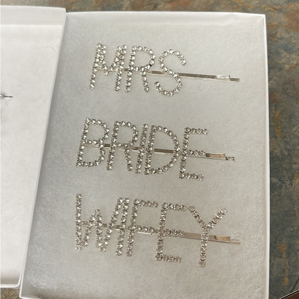 Bridal Hair Pin Set and Earrings